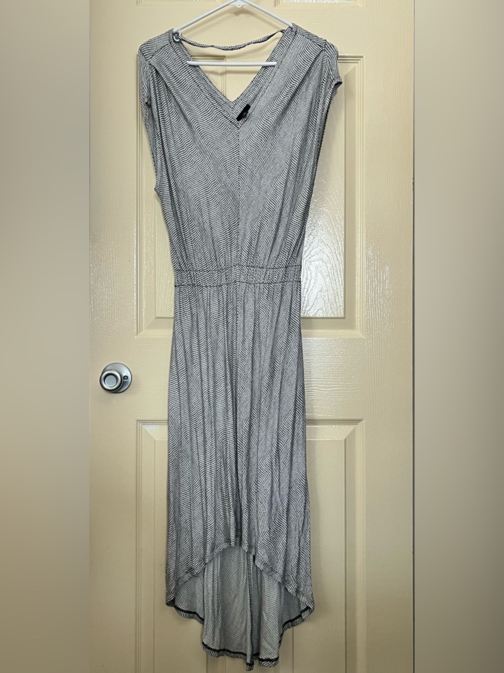 Maxi, High-Low Dress with Cap Sleeves, Micro Squares Print, and Elastic Waist